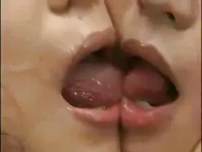 Blondi huora rakastaa ottaa kalju uros pistää ilmaista porno hänen pillua