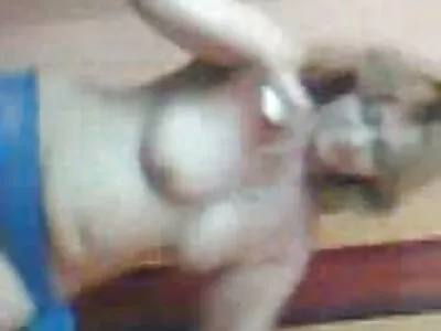Suloinen ilmainen seksivideo nuori pari nauttii hardcore iltapäiväseksiä