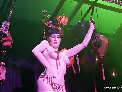 Sultry tyttö candy cane sukat perseestä mukaan suomiporno ilmainen isäpuoli makuuhuoneessa